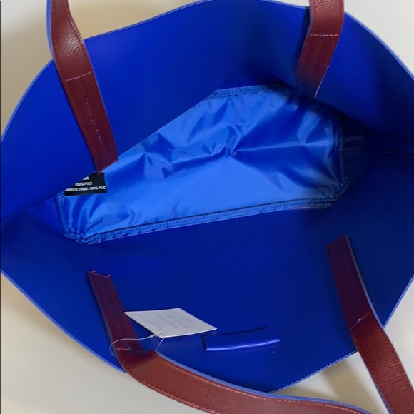 Oscar De La Renta Large Tote - Picture 7 of 8